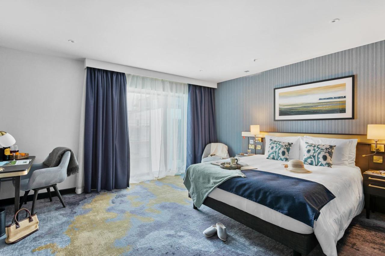 Mercure 4*