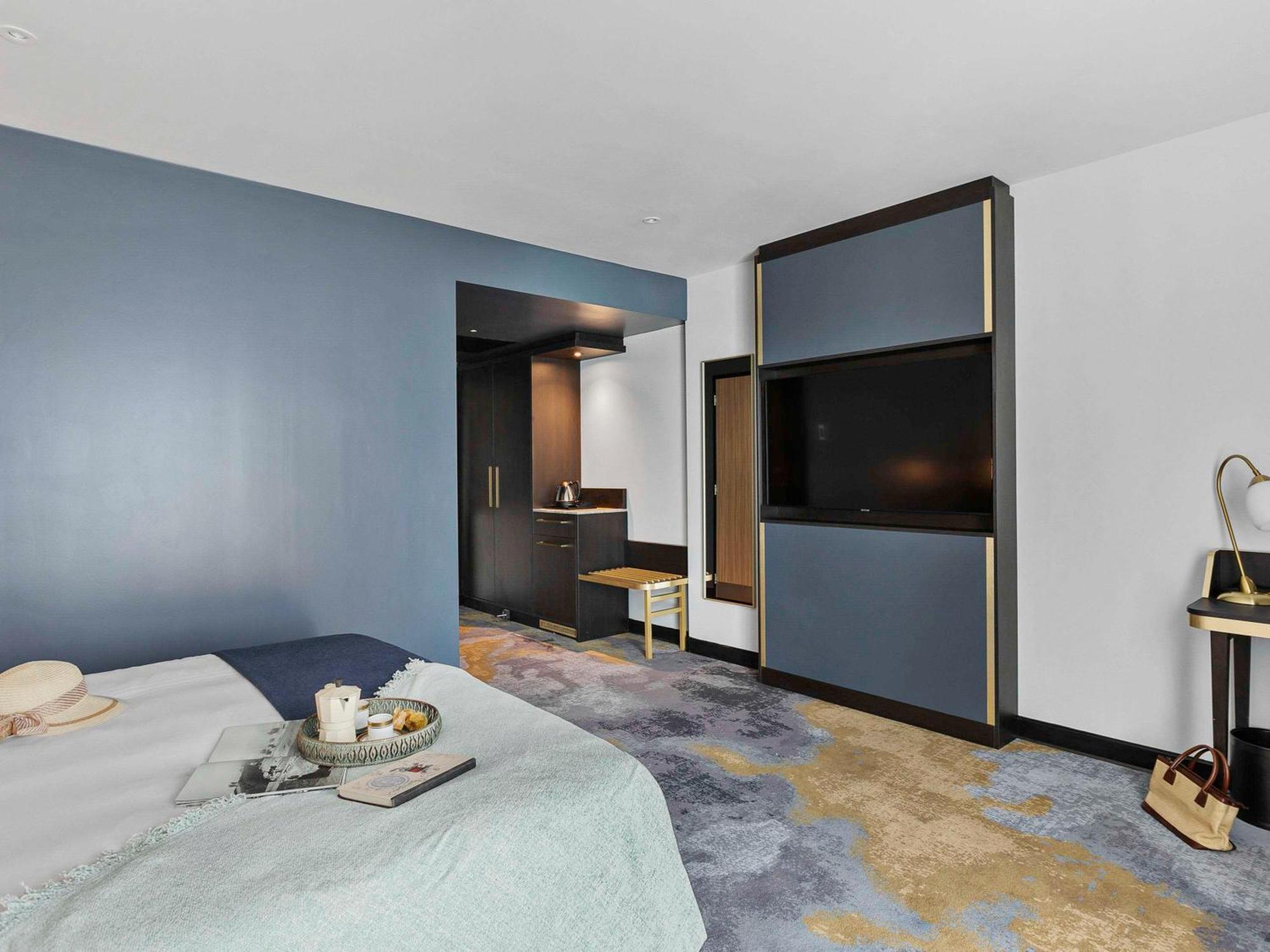 Mercure Hotel