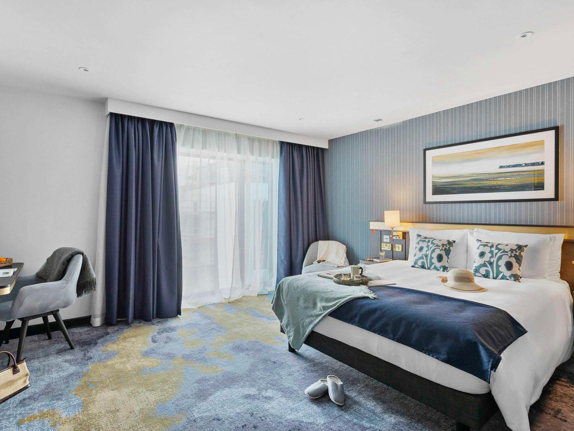 Mercure 4*