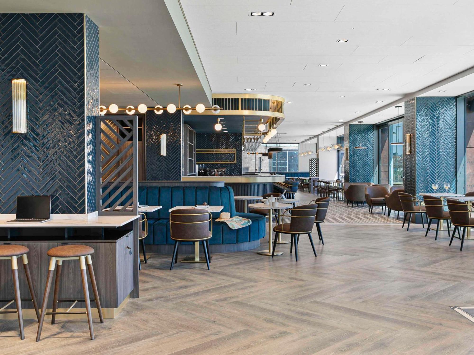 Отель Mercure 4*