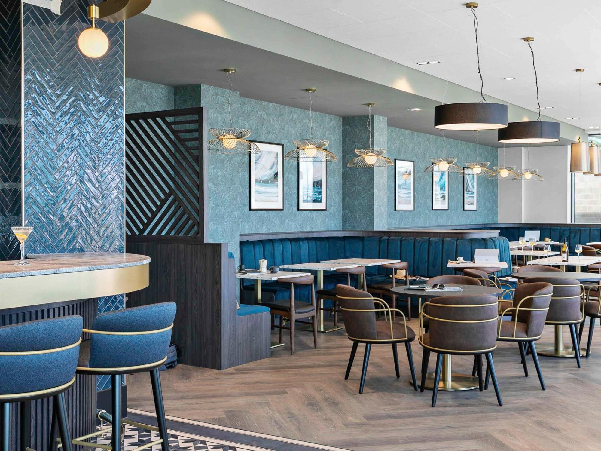 Отель Mercure 4*