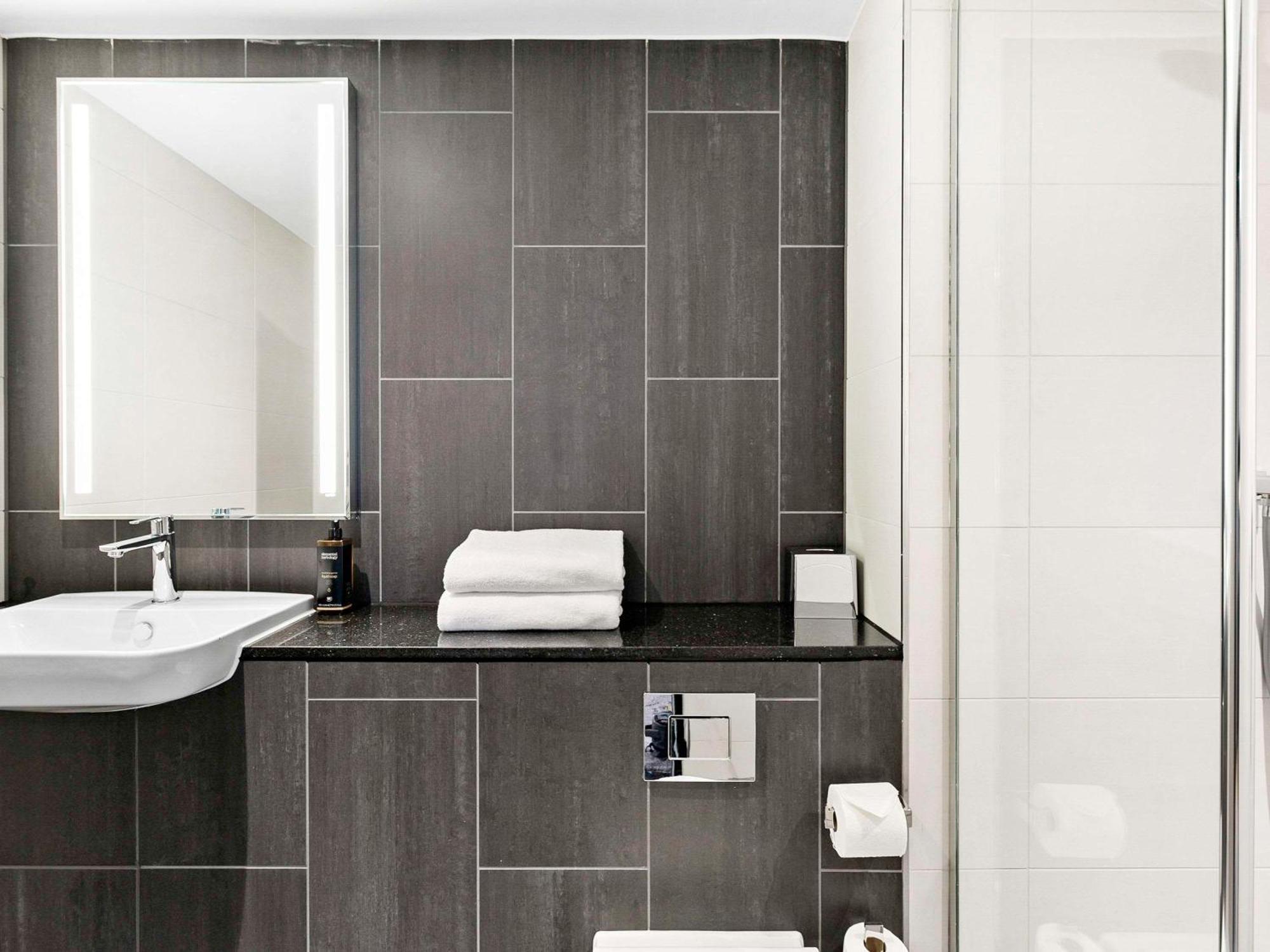 Отель Mercure Пейнтон