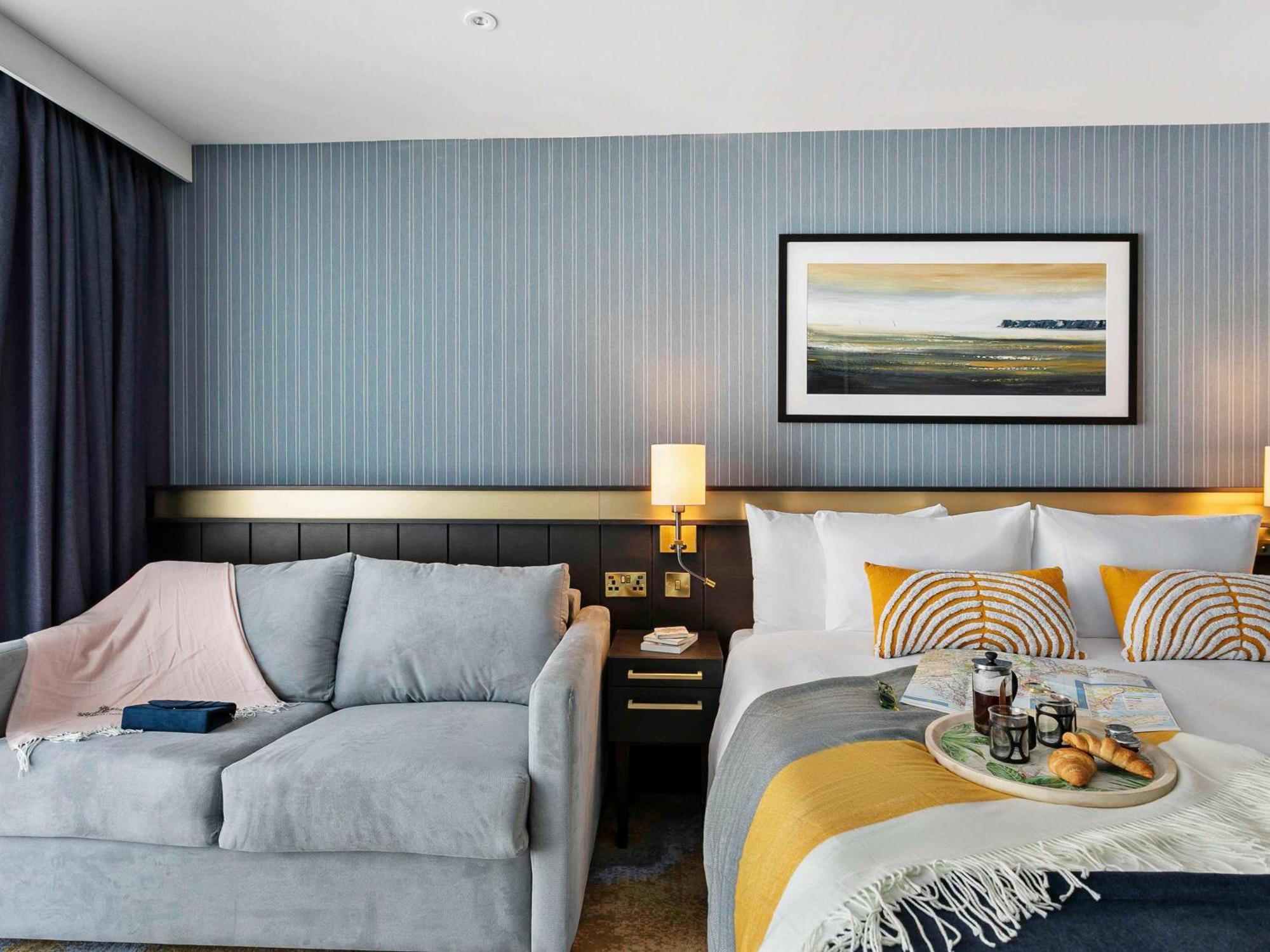Mercure 4*