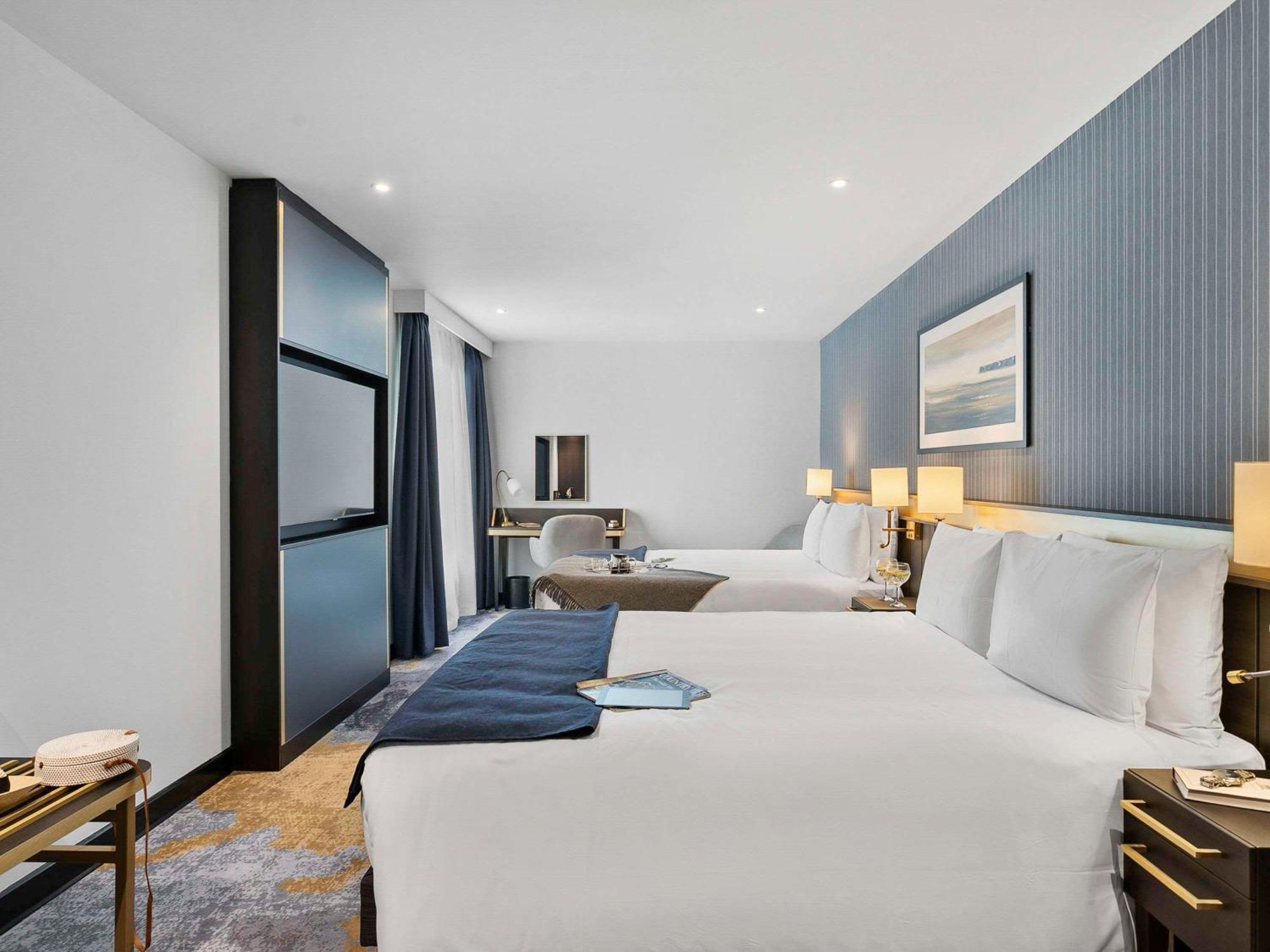 Mercure Отель