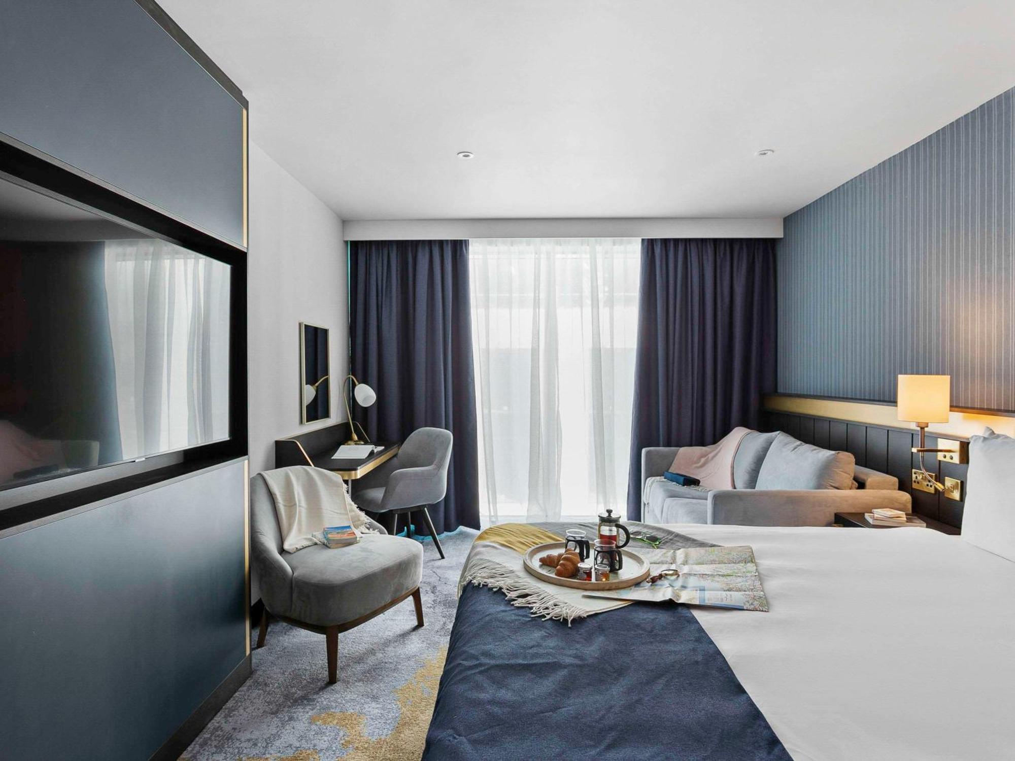Отель Mercure